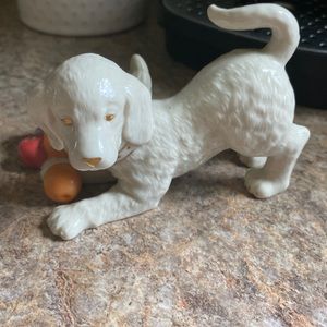 Gorgeous Lenox Harvest dog figurine